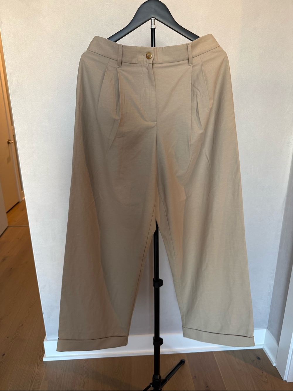 lululemon athletica Wide Leg Pants in Khaki